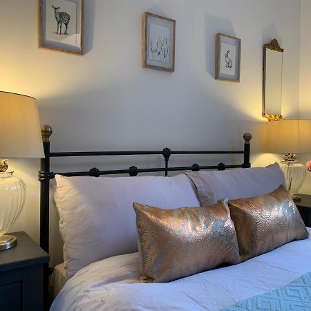 Thorn House B&B Fen Drayton Exteriör bild